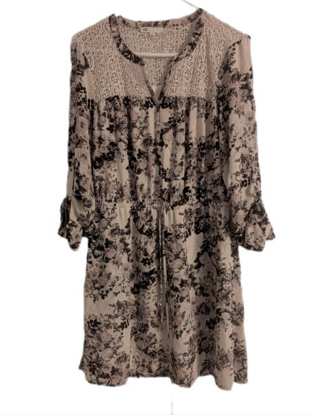 DR2 Floral Lace Shoulder V Neck Midi Dress L